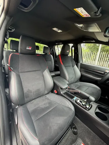 Toyota Hilux 2.8 Gr-S