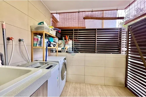 Doble Jardin De Buen Tamaño Privado, Las Condes