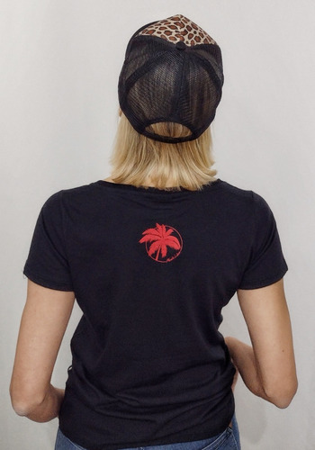 Imagen 2 de 3 de Remera Honi