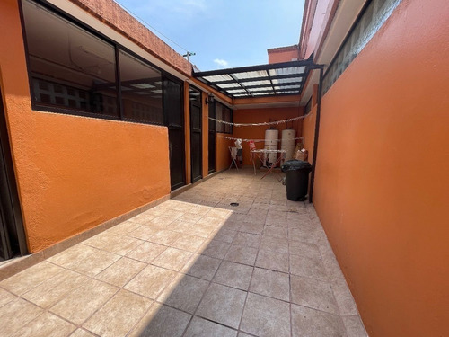 Venta De Casa En Niebla En Jardines Del Pedregal Álvaro Obregón Cdmx