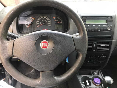 Imagem 6 de 7 de Fiat Siena Celebration 1.0 8v Fire Flex Mec.