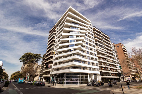 Imagen 1 de 16 de Edificio - Centro Sur