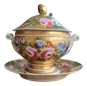 Antigua Sopera De Porcelana Francesa De Cantal De Colección.