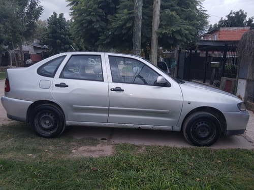 Volkswagen Polo Comfortline 1.9 Sd