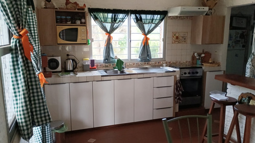 Casa Dos Dormitorio Con Piscina En Parque Del Plata