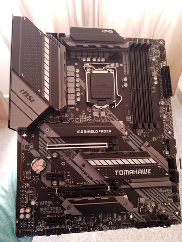 Imagen 1 de 5 de Msi Z490 Thomahawk Nuevas A Buen Precio