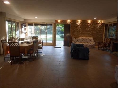 Imagen 2 de 6 de Casa - Barrio Parque Leloir