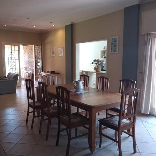 Imagen 6 de 15 de Venta - Linda Casa