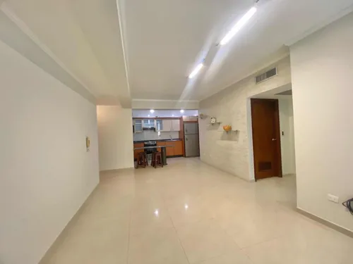 Fabiana Lecheria Alquiler 80 M2