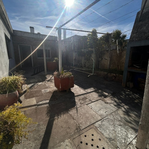 Venta Casa Tres Dormitorios Con Garaje Florida Mp,