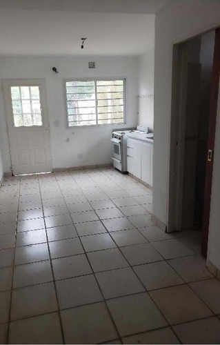 Imagen 6 de 25 de Amplio, Luminoso Duplex En Venta, La Lonja, Pilar