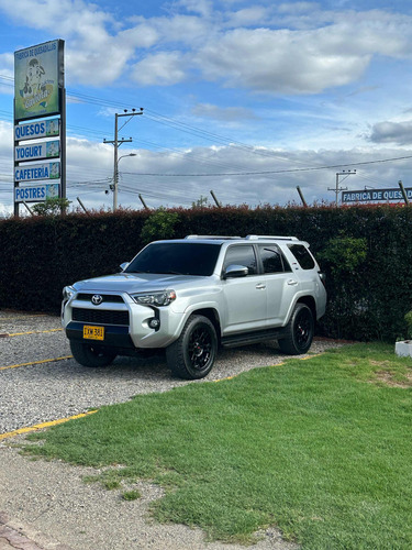 Toyota 4Runner 4.0 Sr5 Fl Automática