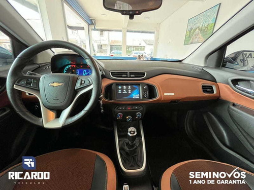 Imagem 14 de 15 de Chevrolet Onix 1.4mt Act 2018