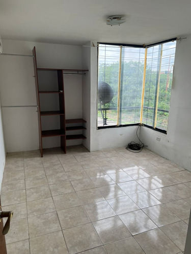 Imagen 6 de 10 de Apartamento En Solanas Del Avila