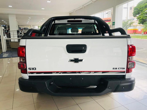Imagem 5 de 15 de S10 Cd Diesel 4x4 At (z71) -2022 0km Garantia De Fabrica!