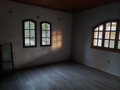 Venta De Casa De Descanso En Veronica Punta Indio