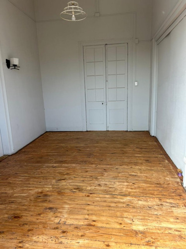 Casa Uso Comercial Frente A Liceo De Niñas, Centro La Serena