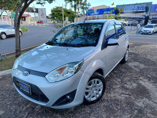 Ford Fiesta 1.6 MPI CLASS SEDAN 8V FLEX 4P MANUAL