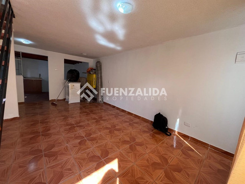 Casa En Venta De 2 Dorm. En Puente Alto