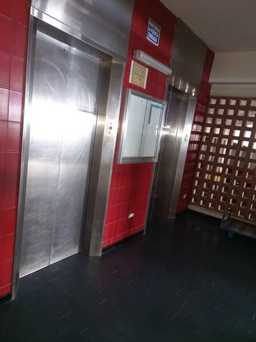 Imagen 2 de 24 de Venta Apartamento Playa Grande
