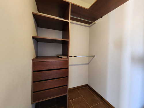 Venta. Departamento En Duplex 2 Ambientes Divisibles Como 3 Ambientes. Caballito. Financiacion