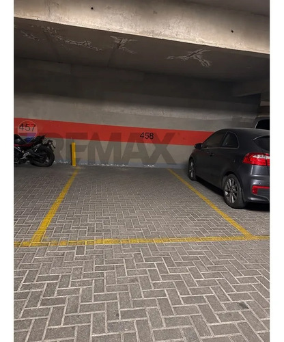 Venta De Estacionamiento.