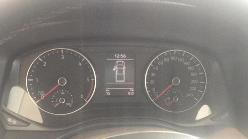 Imagen 13 de 15 de Volkswagen Amarok 2022 2.0 Cd Tdi 180cv Comfortline At