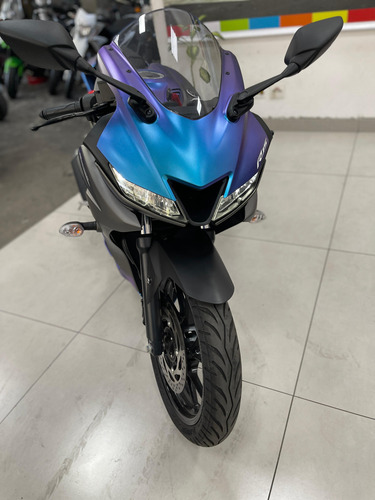 Yamaha Yzf R15 2025 / 4.433 Km