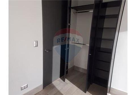 Imagen 13 de 24 de Hermoso Departamento 3 Niveles - Barrio Italia
