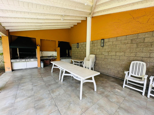 Departamento En Castelar Norte