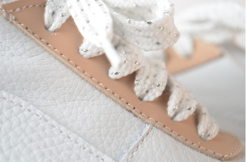 Imagen 8 de 8 de Zapatillas Urbanas De Cuero De Mujer Livianas Laki - Ferraro