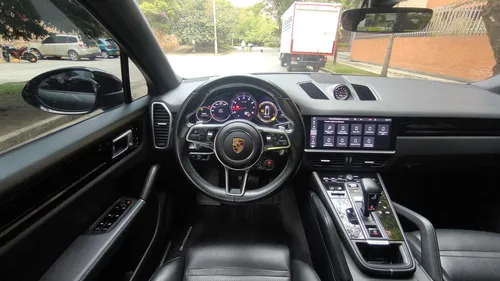 Porsche Cayenne 3.0