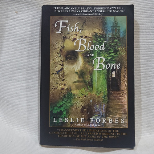 Fish Blood And Bone Leslie Forbes Bantam Books Ingles