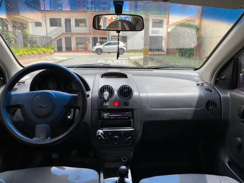 Chevrolet Aveo 1.5 Family