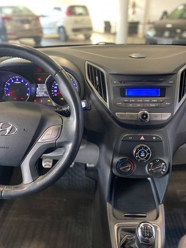 Imagem 14 de 14 de Hyundai Hb20x 1.6 16v Premium Flex 4p Manual