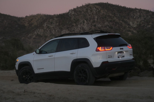 Jeep Cherokee 3.3l Trailhawk At