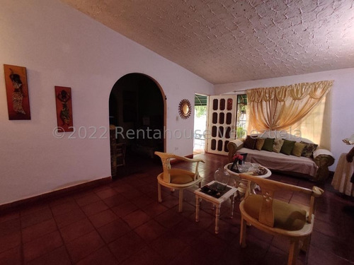 Imagen 8 de 19 de Casa En Venta En Conjunto Residencial Palo Negro Aragua 23-14707 Irrr