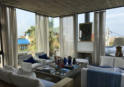 Casa En Venta De 3 Dormitorios En Jose Ignacio