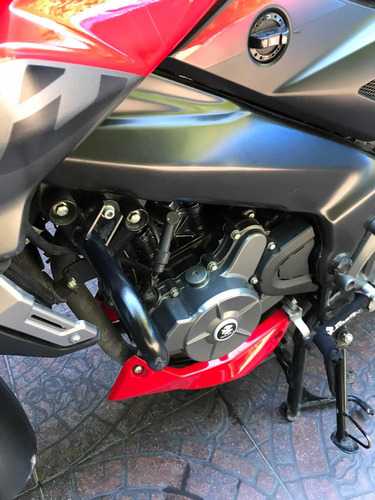 Bajaj Ns200