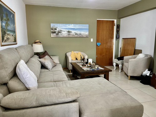 Venta Departamento 4 Ambientes En Ituzaingo