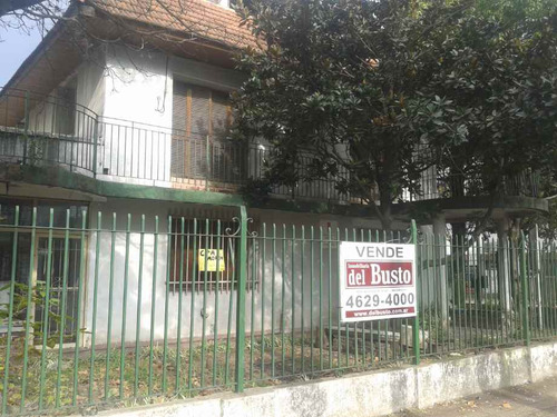Casa En Venta En Moron Sur