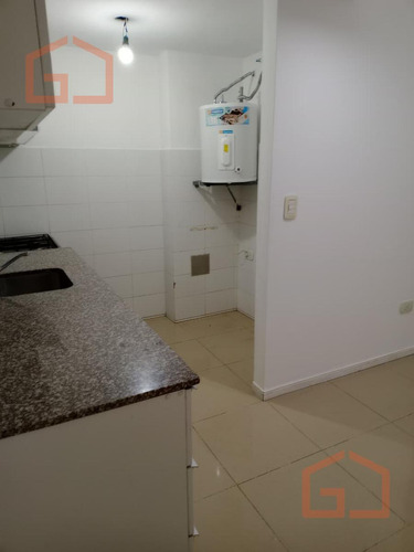 Departamento En Alquiler Monoambiente En Castelar