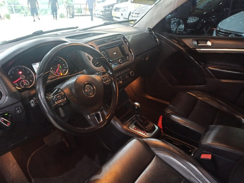 Imagem 4 de 7 de Volkswagen Tiguan 2.0 Tsi 16v Turbo 2012