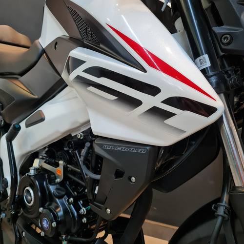 Imagen 15 de 25 de Bajaj Rouser Ns160 - Todos Los Colores En Stock - Jp Motos