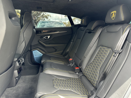 Lamborghini Urus 4.0 V8