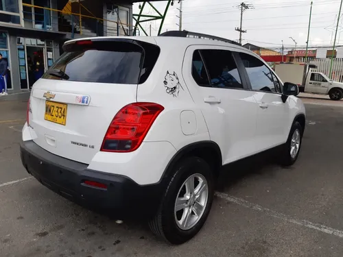Chevrolet Tracker LS 1.8cc MT AA 4X2
