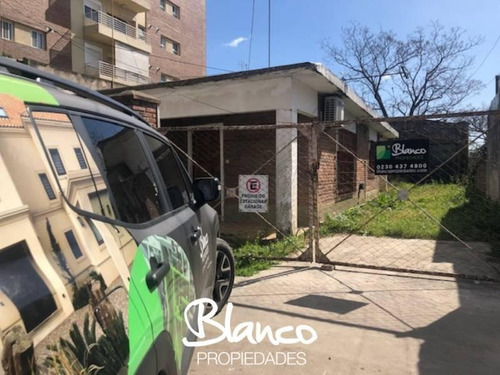 Imagen 3 de 4 de Gran Ubicación! Terreno Con Edificación Y Amplio Galpón Apto Para Cualquier Tipo De Proyecto - Pilar