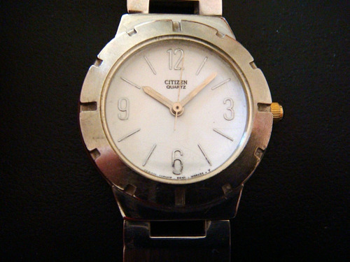 Reloj Citizen Para Dama Quartz Dial Blanco