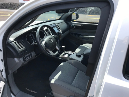 Imagen 13 de 15 de Toyota Tacoma Trd 4x4 Blindada 5 Plus 2015 Impecable!!!