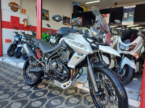 Triumph Tiger 8000 Xcx Branca